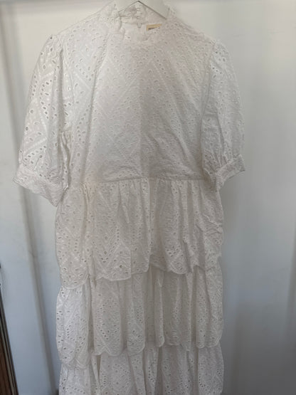 Size M - Dress